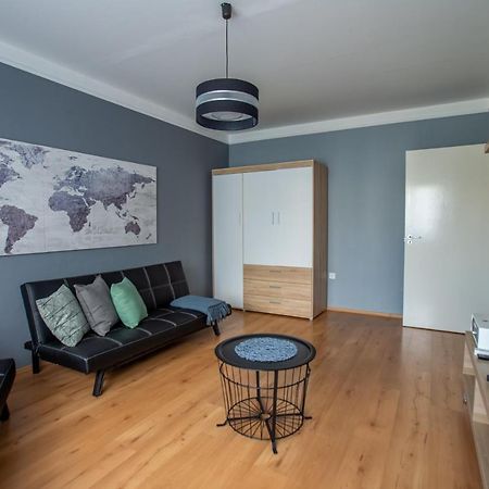 Center Home Apartman Orosháza Eksteriør billede